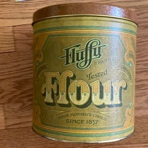 BALLONOFF Antique Retro Metal Tin Canister for Flour, Vintage Collection